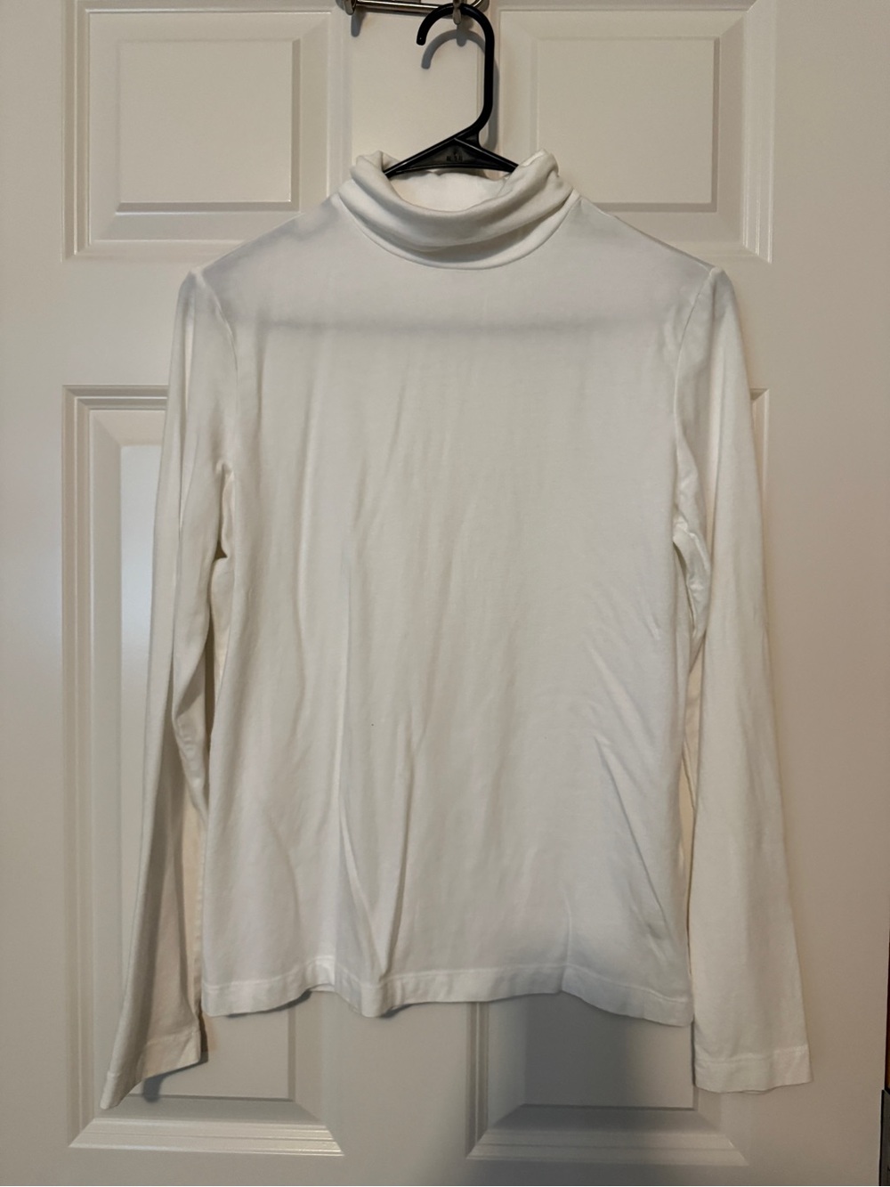 Banana Republic White Turtleneck Long Sleeve Top